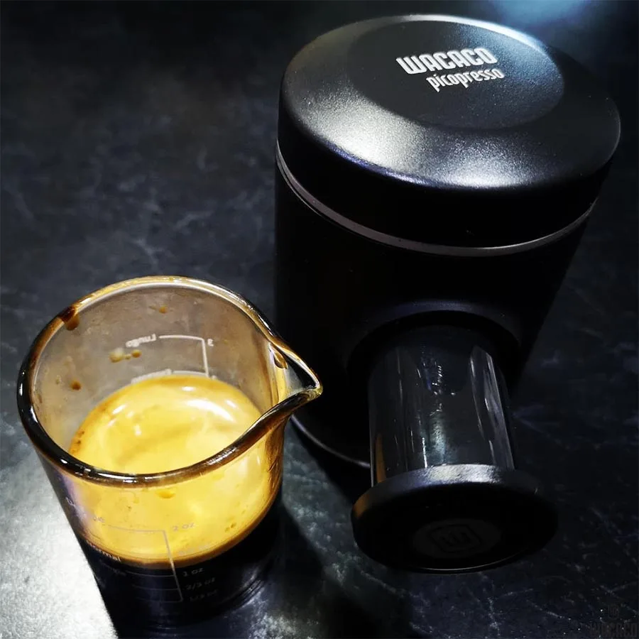 ポータブル　エスプレッソマシン　Picopresso Amazon.com: WACACO Picopresso Portable Espresso Maker Bundled with